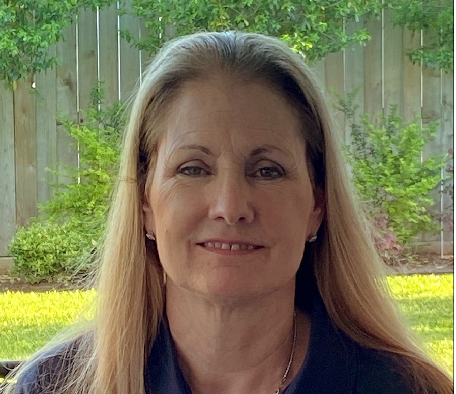 julie long cropped